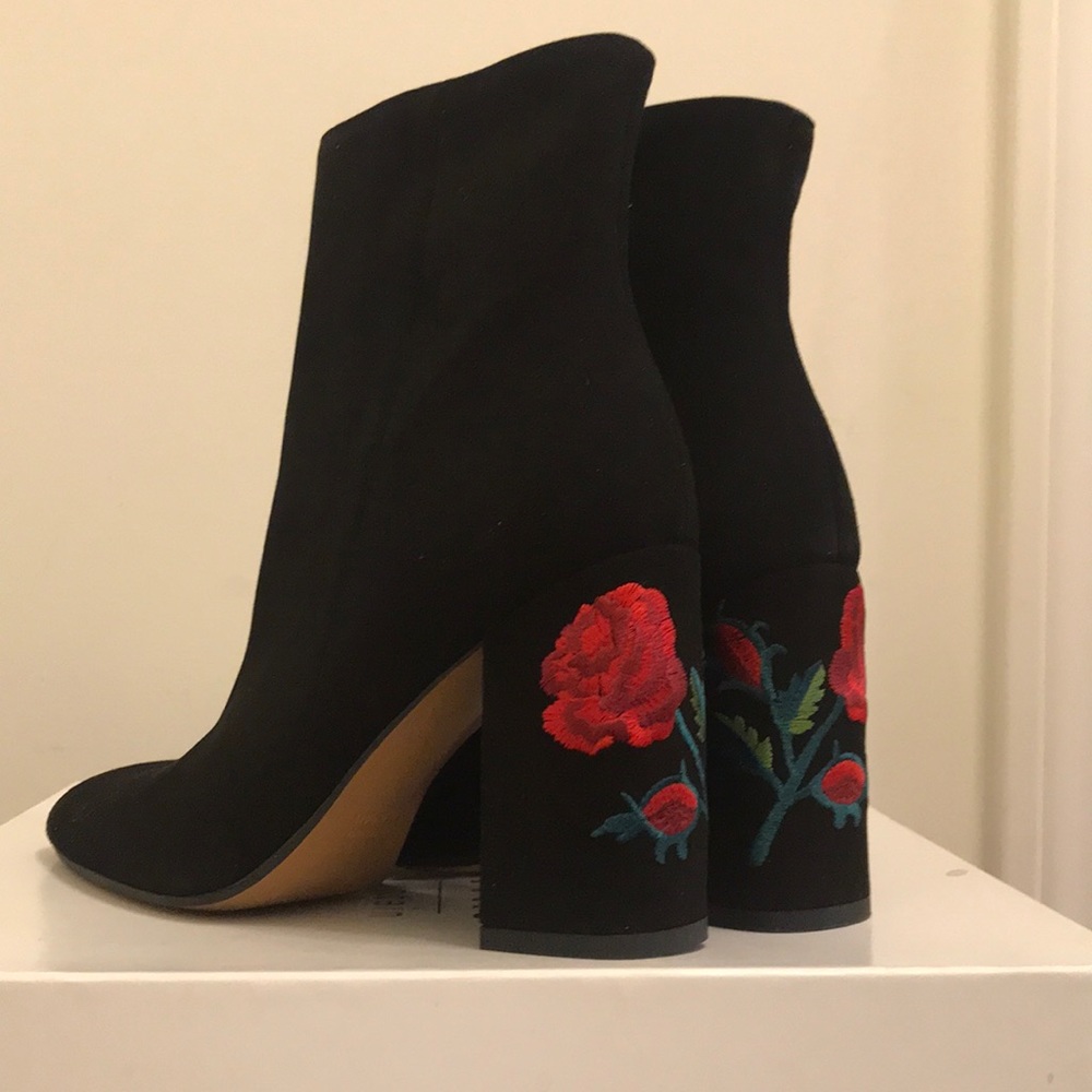 NEW Summit White Mountain Orina Ankle Boots